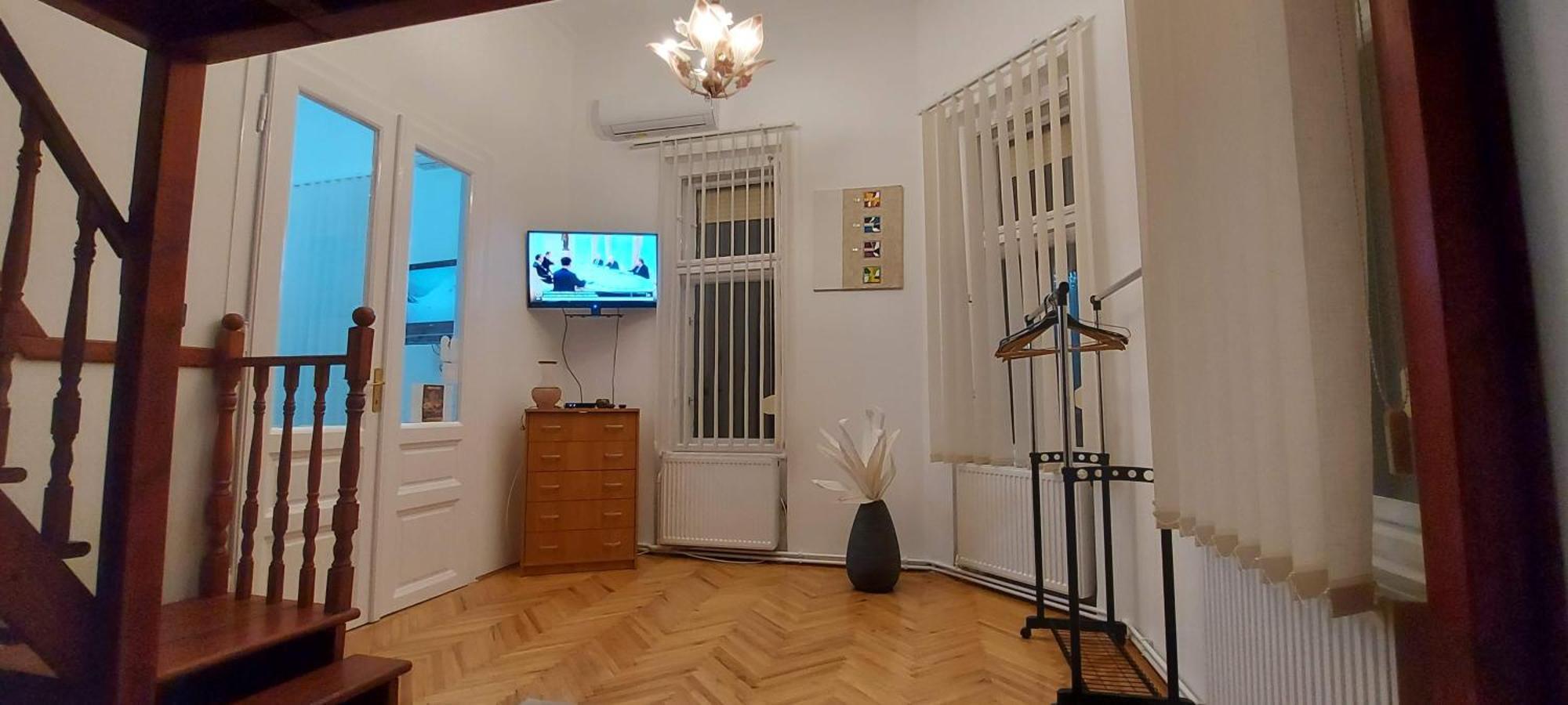 Civis Gold Apartman Дебрецен Екстериор снимка
