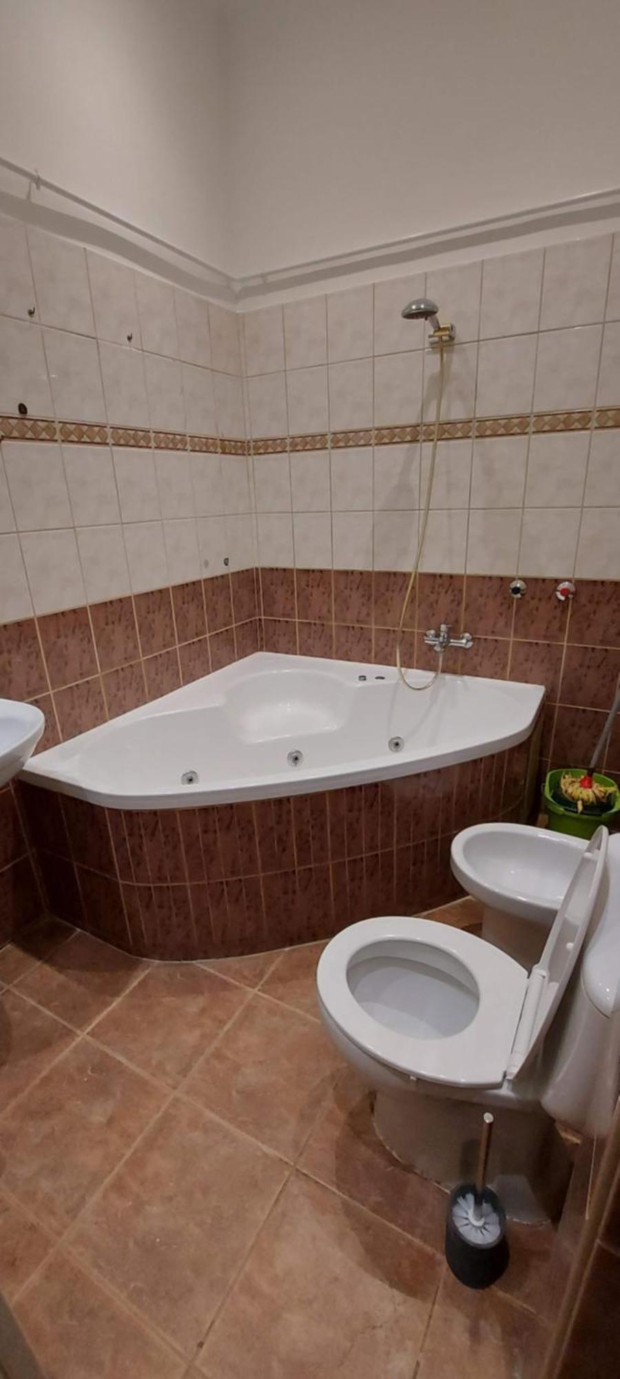 Civis Gold Apartman Дебрецен Екстериор снимка